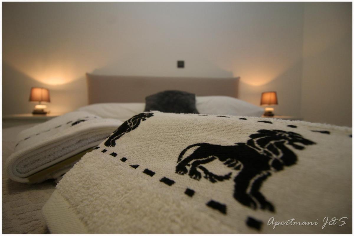 Apartmani Jere&Sara Primosten Bagian luar foto