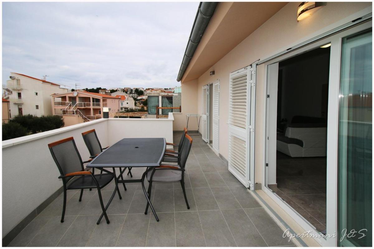 Apartmani Jere&Sara Primosten Bagian luar foto