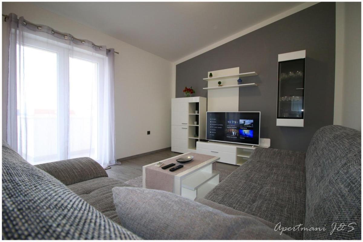 Apartmani Jere&Sara Primosten Bagian luar foto
