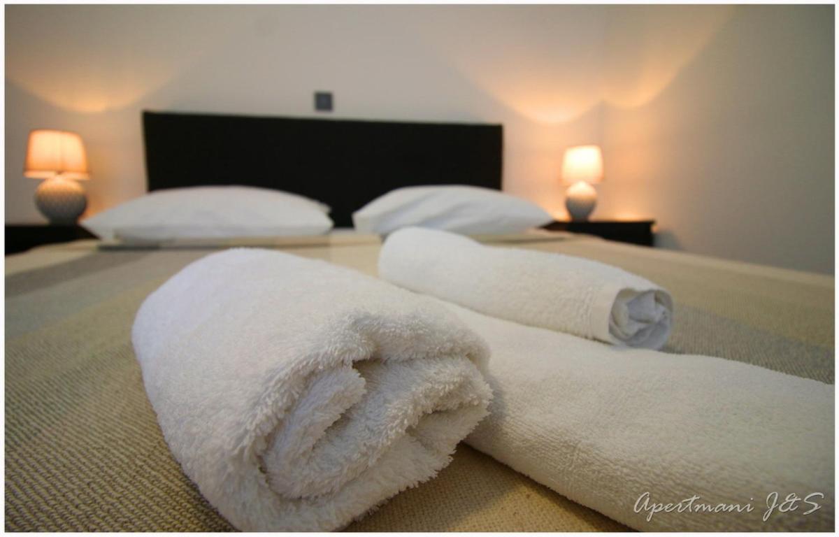 Apartmani Jere&Sara Primosten Bagian luar foto