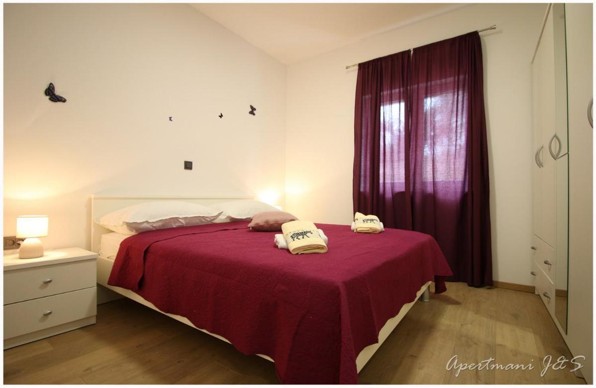 Apartmani Jere&Sara Primosten Bagian luar foto